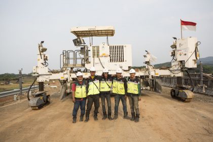 WIRTGEN – RIGID PAVER